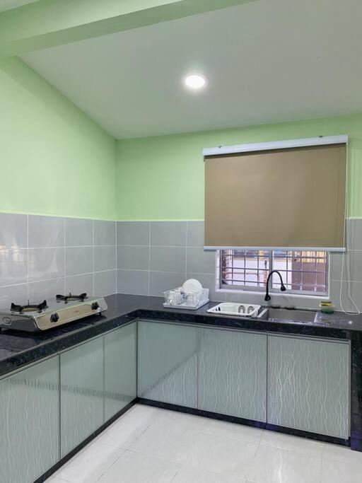 Sri Aman Homestay Jitra Exterior foto